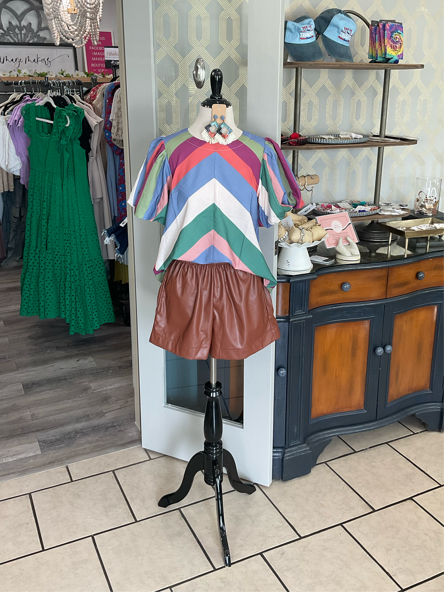 Multi Chevron Puff Sleeve Top