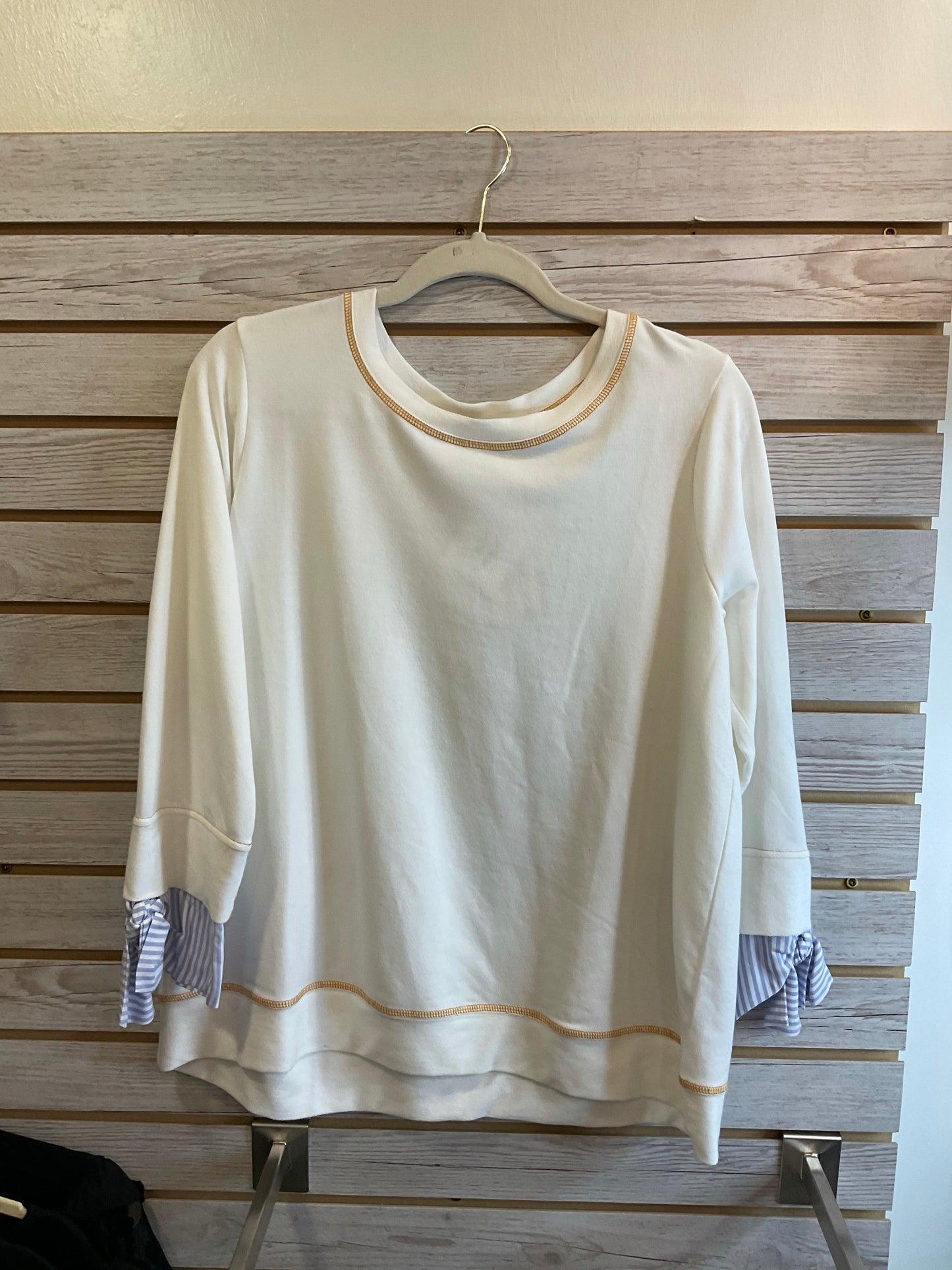 Striped cuff sleeve 3/4 sweater