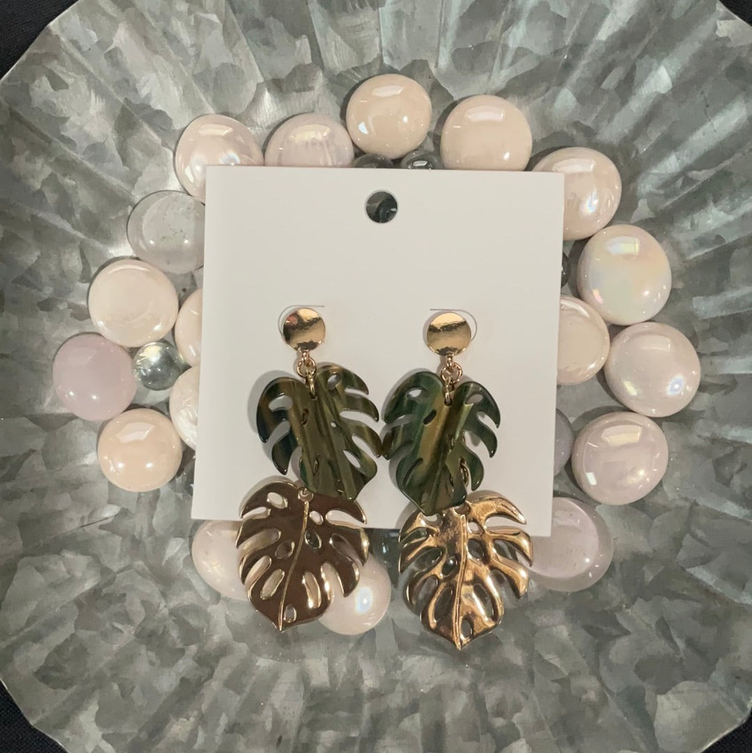 Tropical Leaf Hanging Earrings