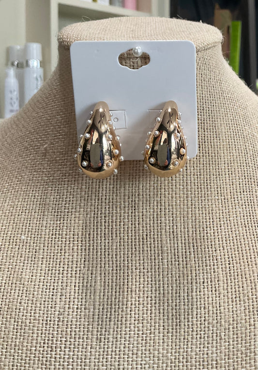 Puffy pearl teardrop earrings