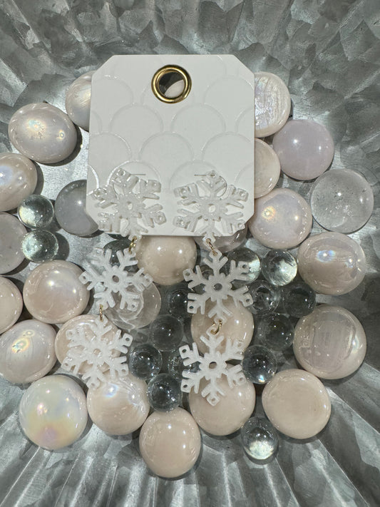 Snowflake hanging earrings