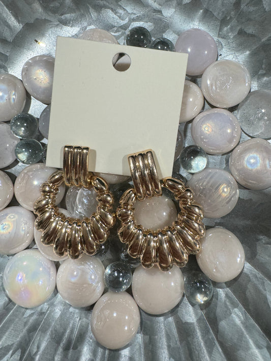 Gold textured earrings