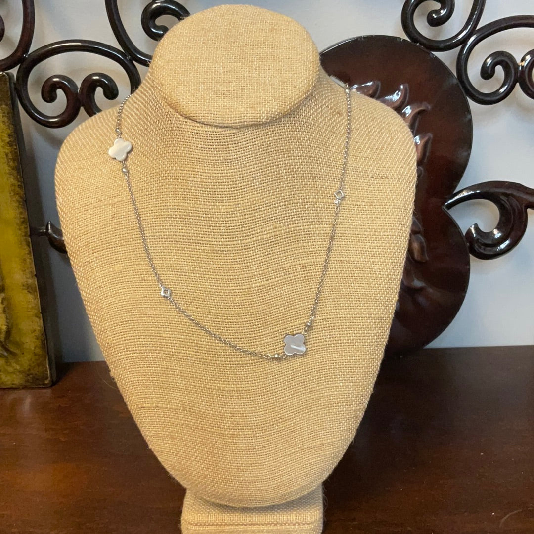 Marble plus necklace