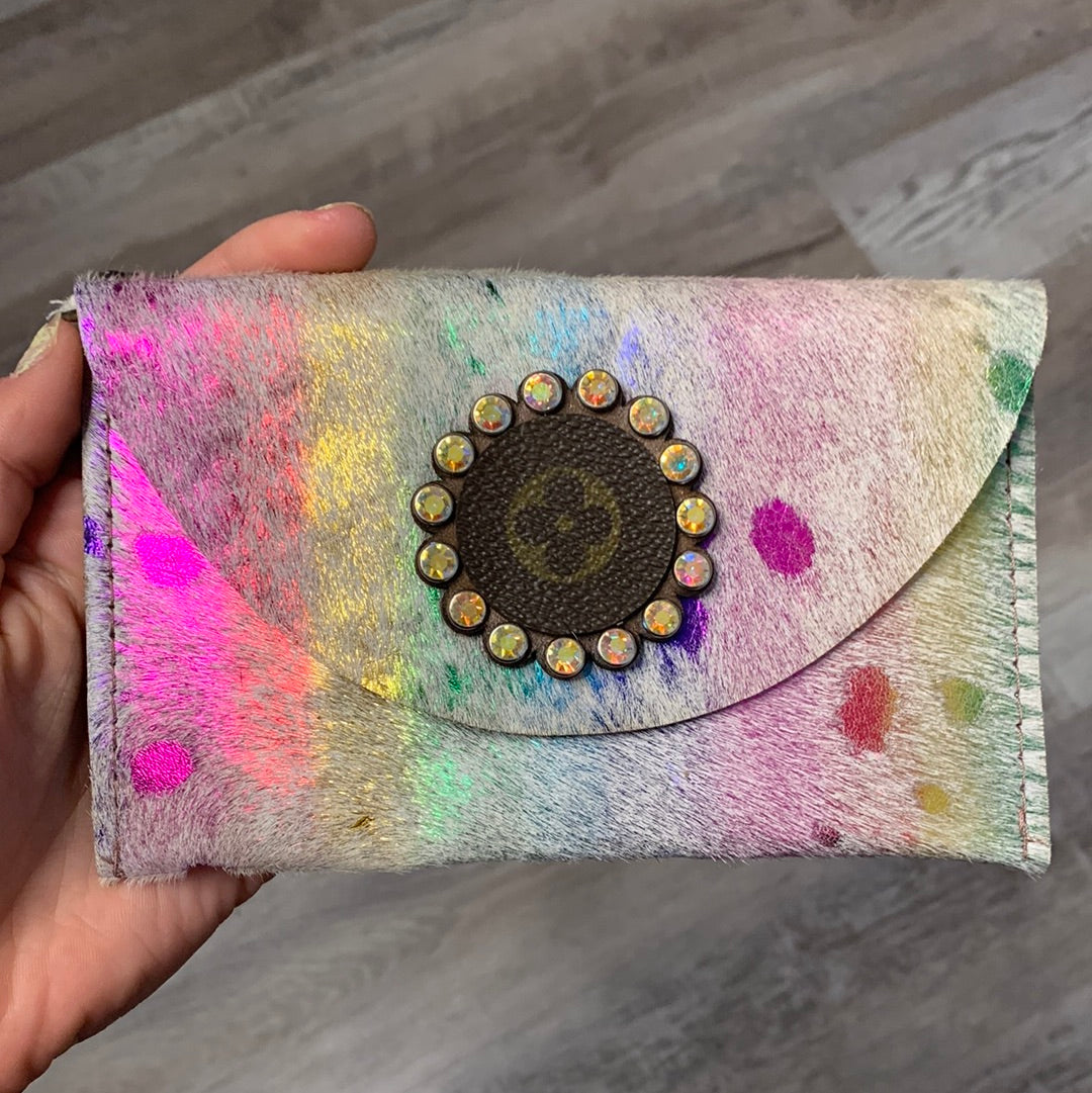 Norma cowhide clutch