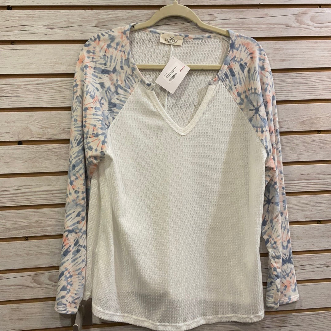 Blue tie-dye sleeves top